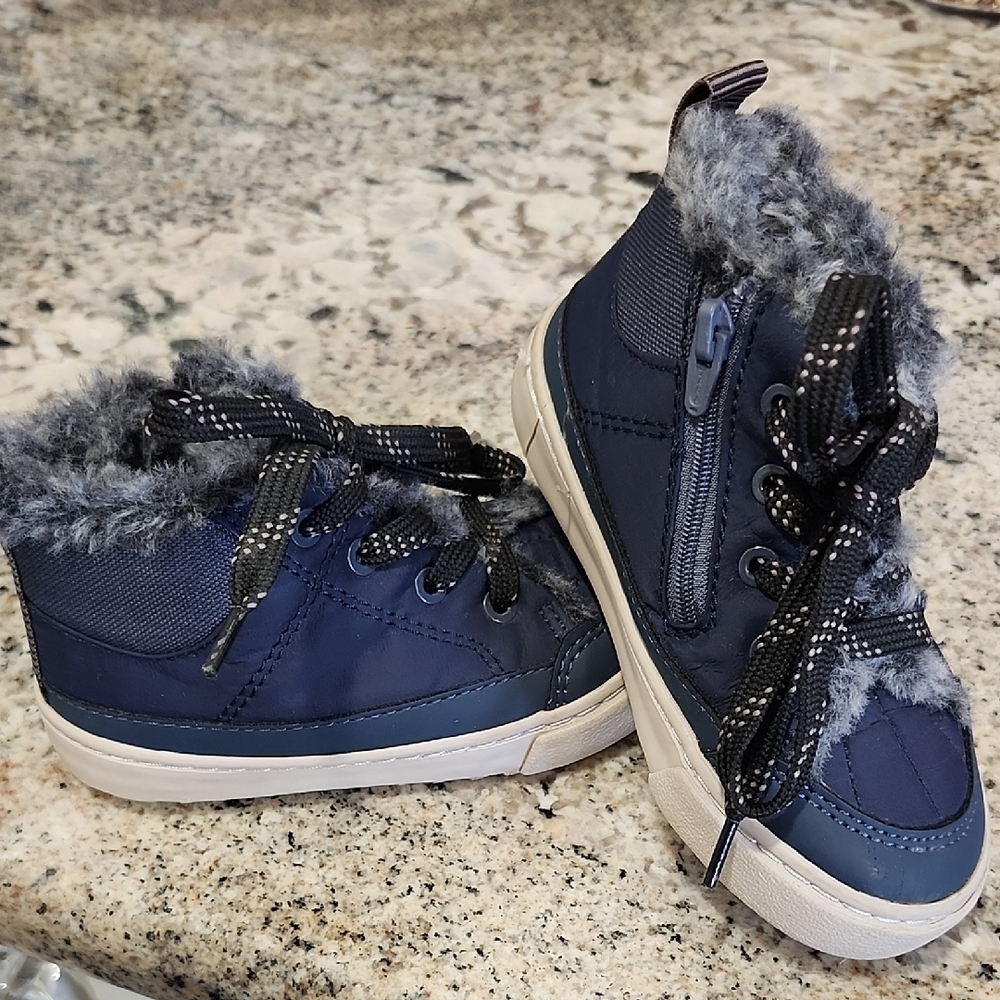 Zara Kid's Cozy Shoes with Faux Fur Lining Size 23- 7c Sneaker/boot